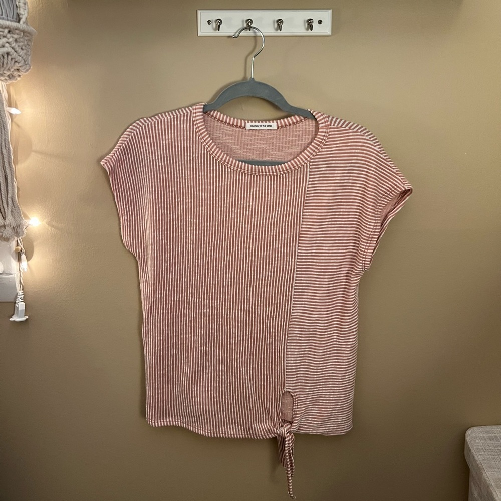Beachy short sleeve shirt size M